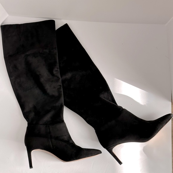 BCBGeneration Shoes - BCBGENERATION - BLACK MARLO
WIDE CALF SLOUCH FAUX SUEDE... Sz7.5